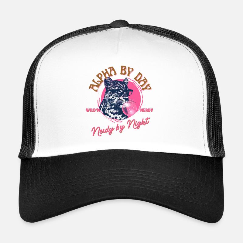 Leopard with sunglasses and pink bubblegum Trucker Cap