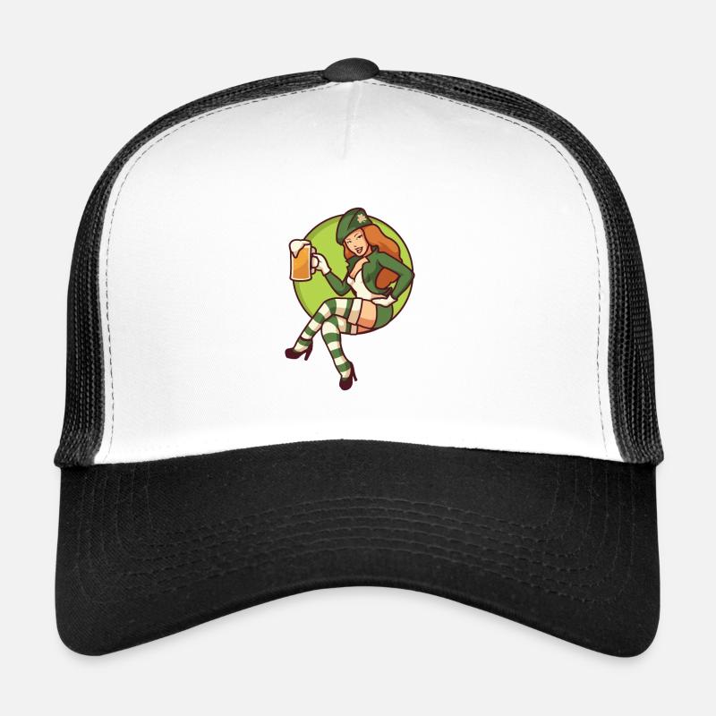 Fille de lutin avec chope de bière Casquette trucker 