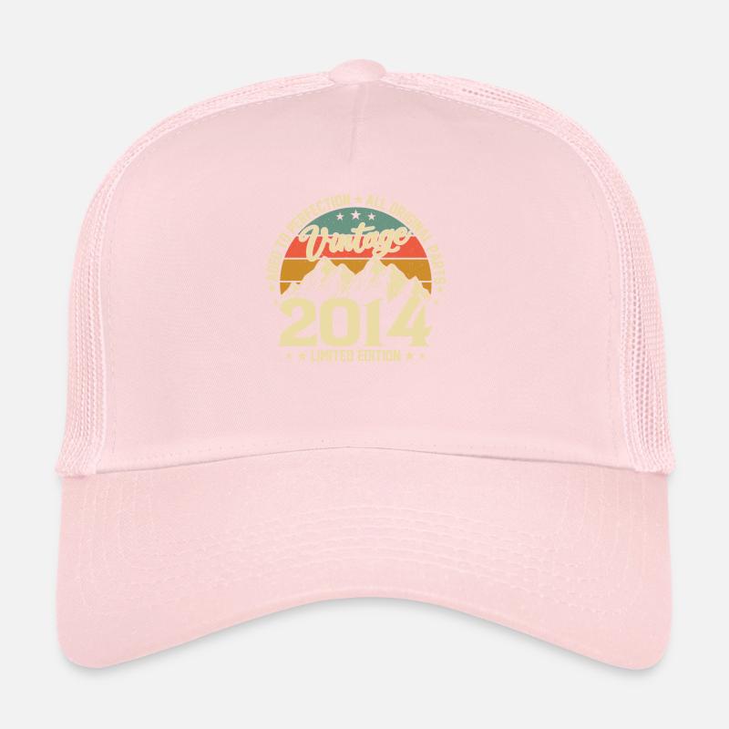 Vintage 2014: Timeless retro elegance Trucker Cap
