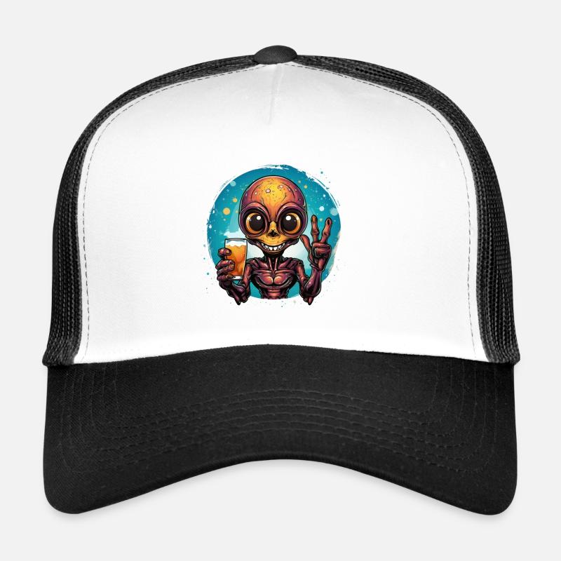 Alien trinkt ein Bier und freut sich dabei. Trucker Cap