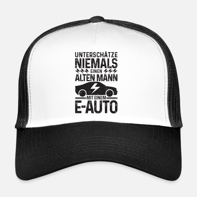 Unterschätze niemals einen Alten Mann mit E-Auto - Trucker Cap - Weiß/Schwarz