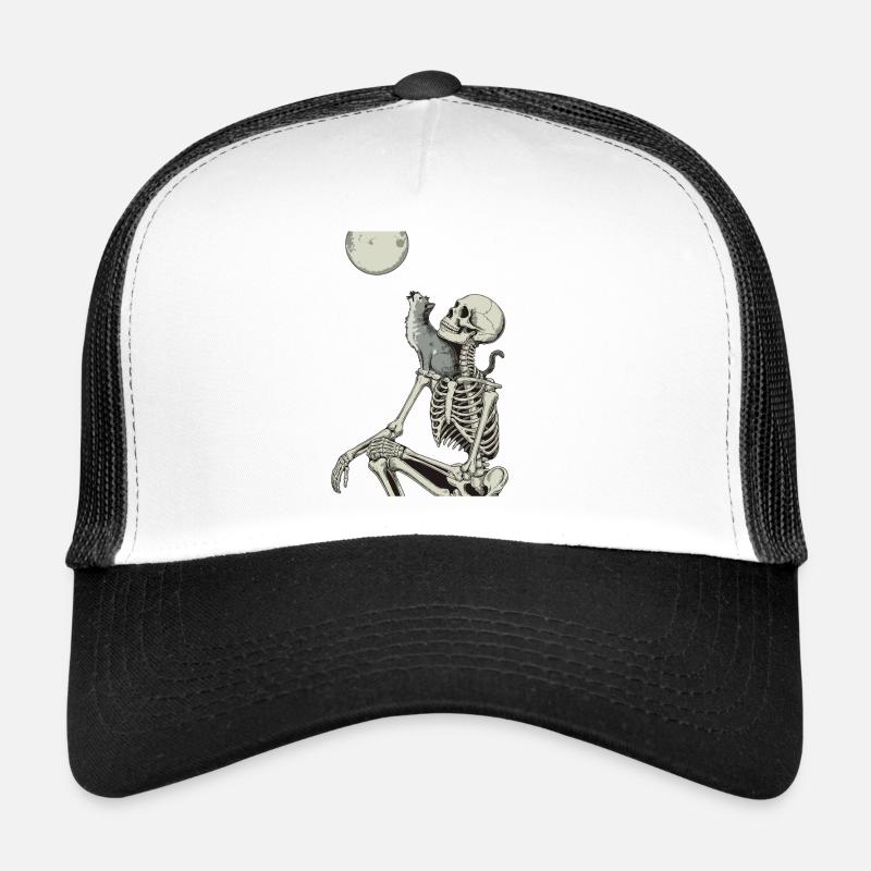 Moonlit night with skeleton and cat - Trucker Cap - white/black