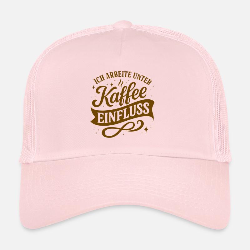 Ich arbeite unter Kaffee-Einfluss Trucker Cap