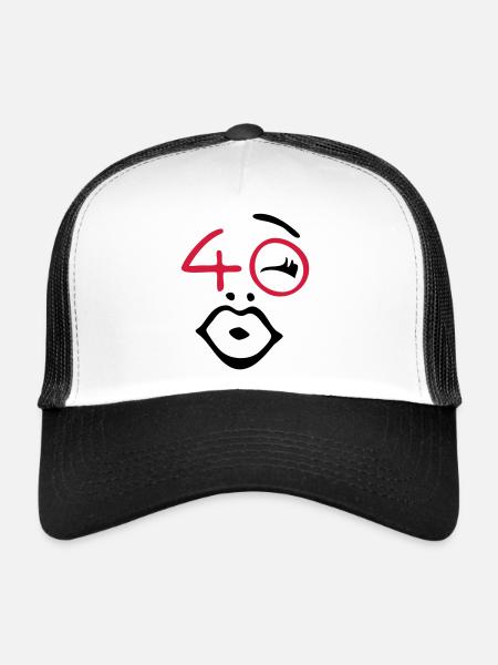 Wow, finally 40! - Trucker Cap - white/black - Front