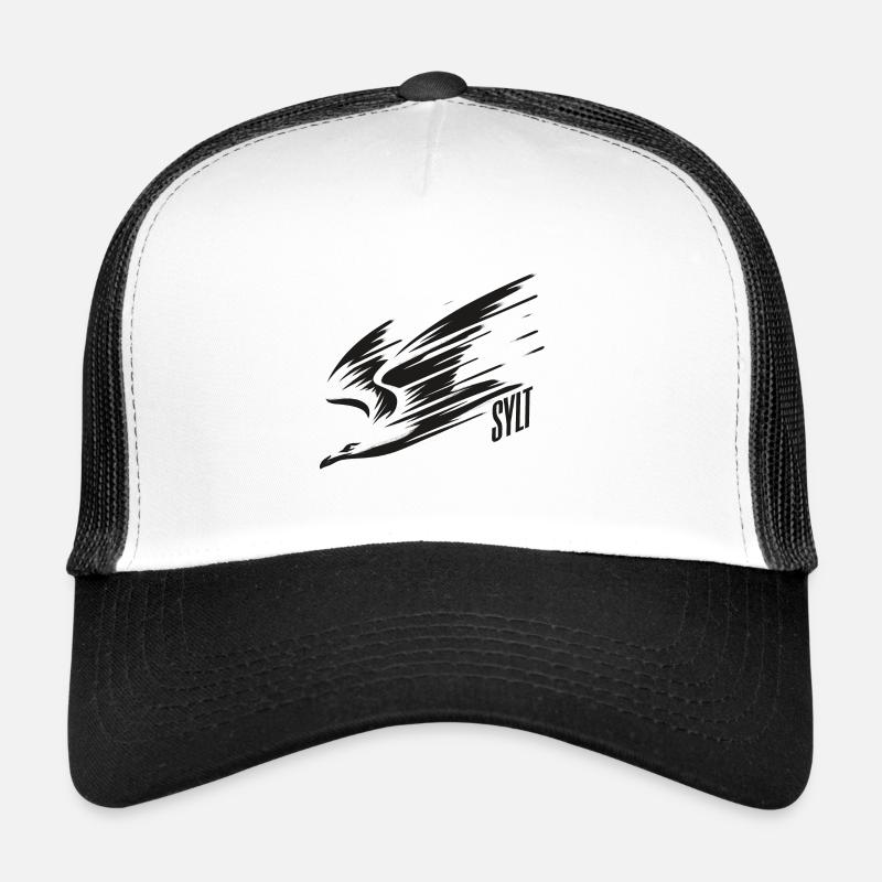 Sylt Dive Low Flyer Seagull Holiday T-Shirt Trucker Cap