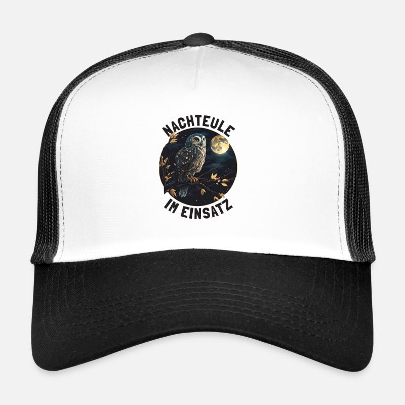 Nachteule im Einsatz Eule Vollmond Nachtdienst Trucker Cap