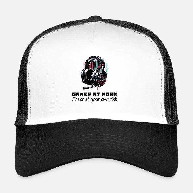 Gamer at work Enter at your own risk Beruf Arbeit Trucker Cap