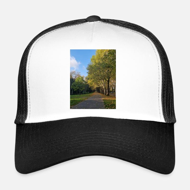 Chemin d’automne à travers Lauballee - Casquette trucker  - blanc/noir