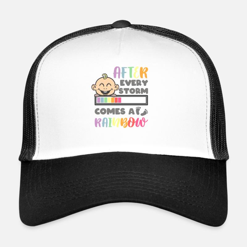 After Every Storm Comes A Rainbow - Regenbogenbaby - Trucker Cap - Weiß/Schwarz