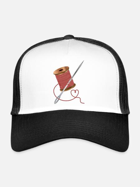 Needle and sewing thread with a lot of love - Trucker Cap - white/black - Front