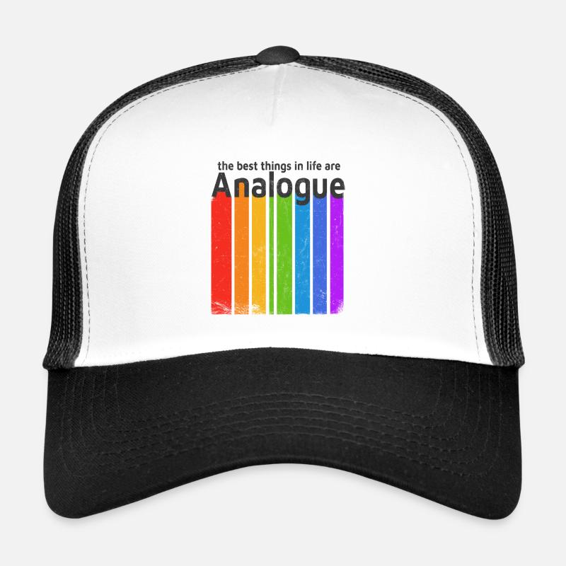 DIE BESTEN DINGE IM LEBEN SIND ANALOG RETRO STYLE Trucker Cap