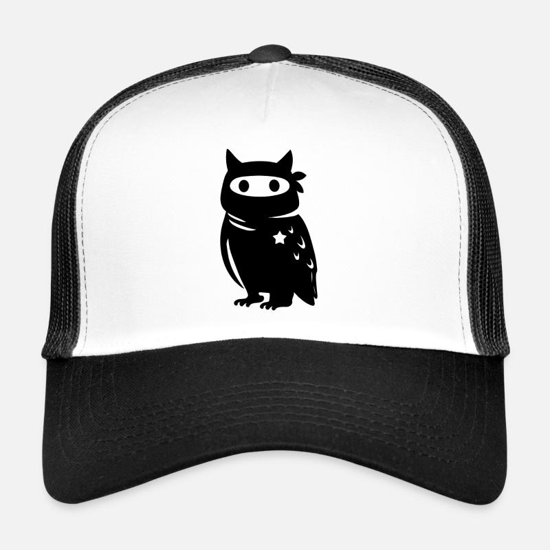 Vermummte Eule mit Stern – Antifaschismus Antifa Trucker Cap