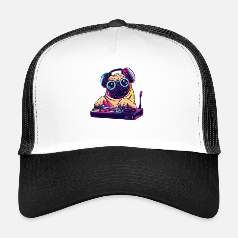 Mops Hund DJ Geschenkidee - DJ Hund Trucker Cap