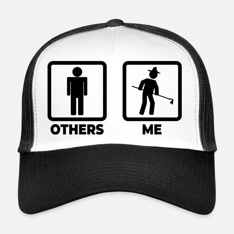 Bauer stick figures Trucker Cap