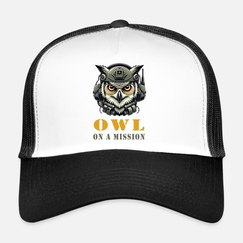 Eule auf Mission Trucker Cap