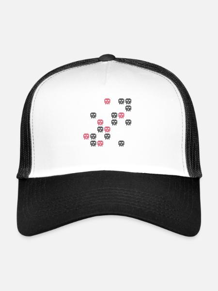 pixel skull game shot - Trucker Cap - white/black - Front