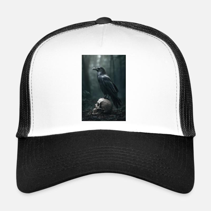 Dunkler Rabe auf Schädel - Trucker Cap - Weiß/Schwarz