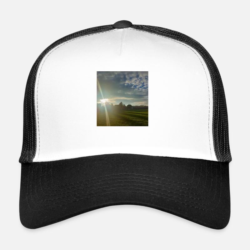 Sunshine in the sky Trucker Cap