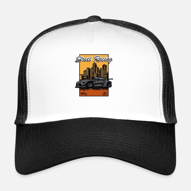 Kompakter Sportwagen auf der Straße - Trucker Cap - Weiß/Schwarz