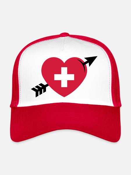Herz Mit Schweizerkreuz Und Pfeil (Schweiz / 3C) - Trucker Cap - Weiß/Rot - Vorne