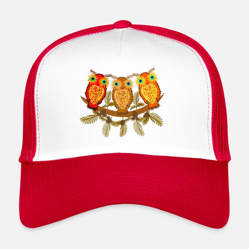 Drei bunte Eulen mit Kiefernzweigen Trucker Cap