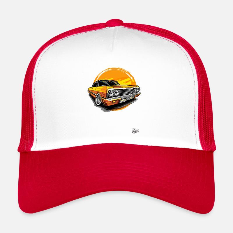 Classic Golden Oldtimer: Lowrider Style Trucker Cap