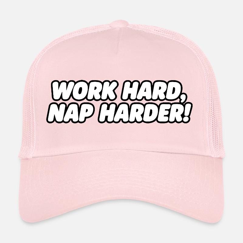 Travailler dur Sieste plus dur Citation typographique Casquette trucker 