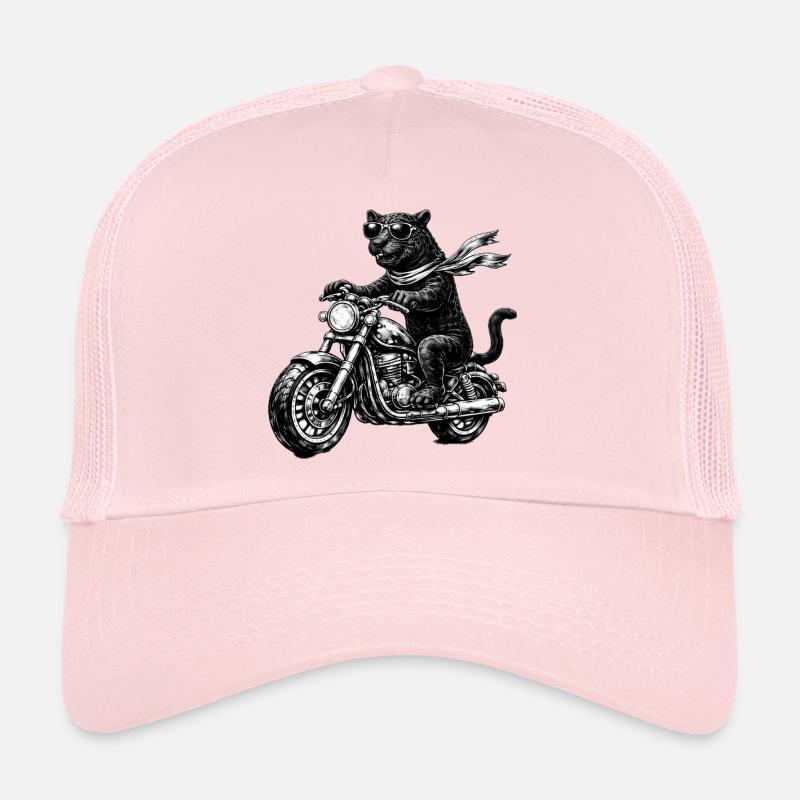Schwarzer Panther auf Motorrad mit Sonnenbrille Trucker Cap