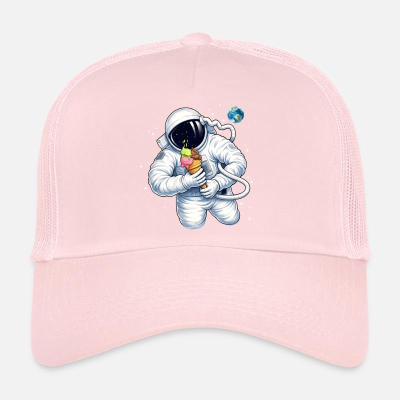 Astronaut mit Eiscreme im Weltall  Trucker Cap