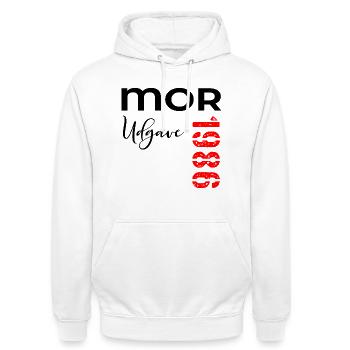 Mor 1986 Udgave - Unisex Hoodie - white - Front - AI Model Male 185 dark (185cm) & AI Model Female 172 dark (172cm)