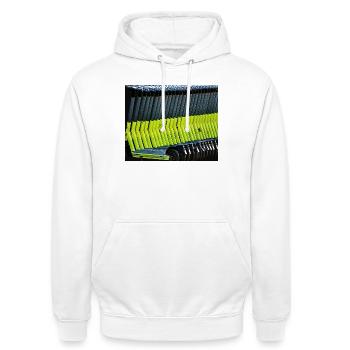 Trottinettes électriques vert néon garées dans la rangée - Sweat-shirt à capuche unisexe - blanc - Devant - AI Model Male 185 dark (185cm) & AI Model Female 172 dark (172cm)