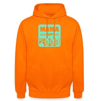 2008 - Unisex Hoodie - Orange - Vorne - AI Model Male 185 light (185cm) & AI Model Female 180 light (180cm)