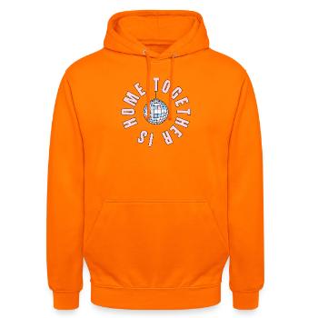 La maison, c’est là où nous sommes ensemble - boule disco - Sweat-shirt à capuche unisexe - orange - Devant - AI Model Male 185 light (185cm) & AI Model Female 180 light (180cm)
