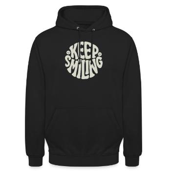 Keep Smiling Bold Typography Positive Quote - Unisex Hoodie - Schwarz - Vorne - Alina (178cm) & Michal (187cm)