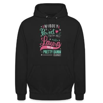 Laura – Name Namenstag Spruch Geschenk Mädchen - Unisex Hoodie - Schwarz - Vorne - Alina (178cm) & Michal (187cm)