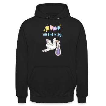 Baby on the way mit Storch 3 - blau - Unisex Hoodie - Schwarz - Vorne - Alina (178cm) & Michal (187cm)