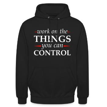 Motivation : travaillez sur les choses que vous pouvez contrôler - Sweat-shirt à capuche unisexe - noir - Devant - Alina (178cm) & Michal (187cm)