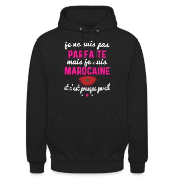 je suis marocaine - Sweat-shirt à capuche unisexe - noir - Devant - Alina (178cm) & Michal (187cm)
