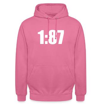 Idée cadeau H08 de voie ferrée modèle 1/87 - Sweat-shirt à capuche unisexe - rose - Devant - Alina (178cm) & Michal (187cm)