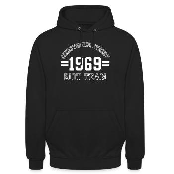 1969 Christopher Street Riot Team - Unisex Hoodie - black - Front - Alina (178cm) & Michal (187cm)