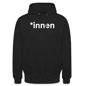*innen - Unisex Hoodie - Schwarz - Vorne - Alina (178cm) & Michal (187cm)