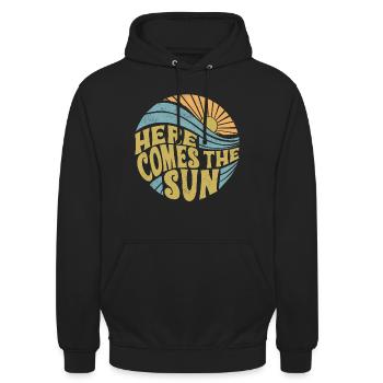 Hier kommt die Sonne Grafik - Unisex Hoodie - Schwarz - Vorne - Alina (178cm) & Michal (187cm)