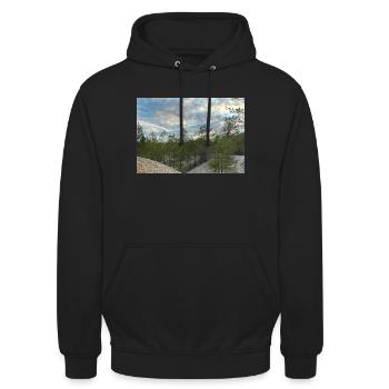 Blauer Himmel - Unisex Hoodie - Schwarz - Vorne - Alina (178cm) & Michal (187cm)