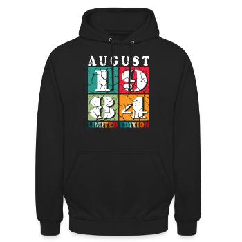 August 1984 Jubiläum 1984 - Legenden August 1984 - Unisex Hoodie - Schwarz - Vorne - Alina (178cm) & Michal (187cm)
