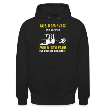 Aus dem Weg Gabelstaplerfahrer Fachlagerist - Unisex Hoodie - Schwarz - Vorne - Alina (178cm) & Michal (187cm)