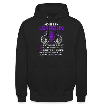 Diese Lehrerin hat immer recht - Schule - Unisex Hoodie - Schwarz - Vorne - Alina (178cm) & Michal (187cm)