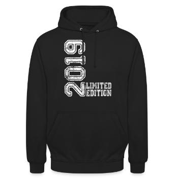 Limited Edition 2019 - Unisex Hoodie - Schwarz - Vorne - Alina (178cm) & Michal (187cm)