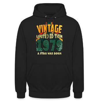 Vintage Edition Baujahr 1979 Geburtstagsgeschenk - Unisex Hoodie - Schwarz - Vorne - Alina (178cm) & Michal (187cm)