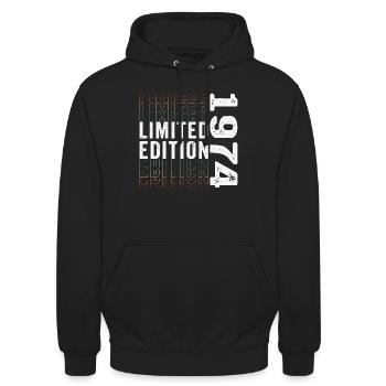 Edition Limitée 1974 - Génial 49ème Anniversaire - Sweat-shirt à capuche unisexe - noir - Devant - Alina (178cm) & Michal (187cm)