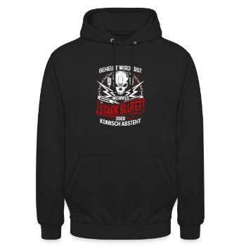 Électricien il ne sera pas pleurer cadeau - Sweat-shirt à capuche unisexe - noir - Devant - Alina (178cm) & Michal (187cm)